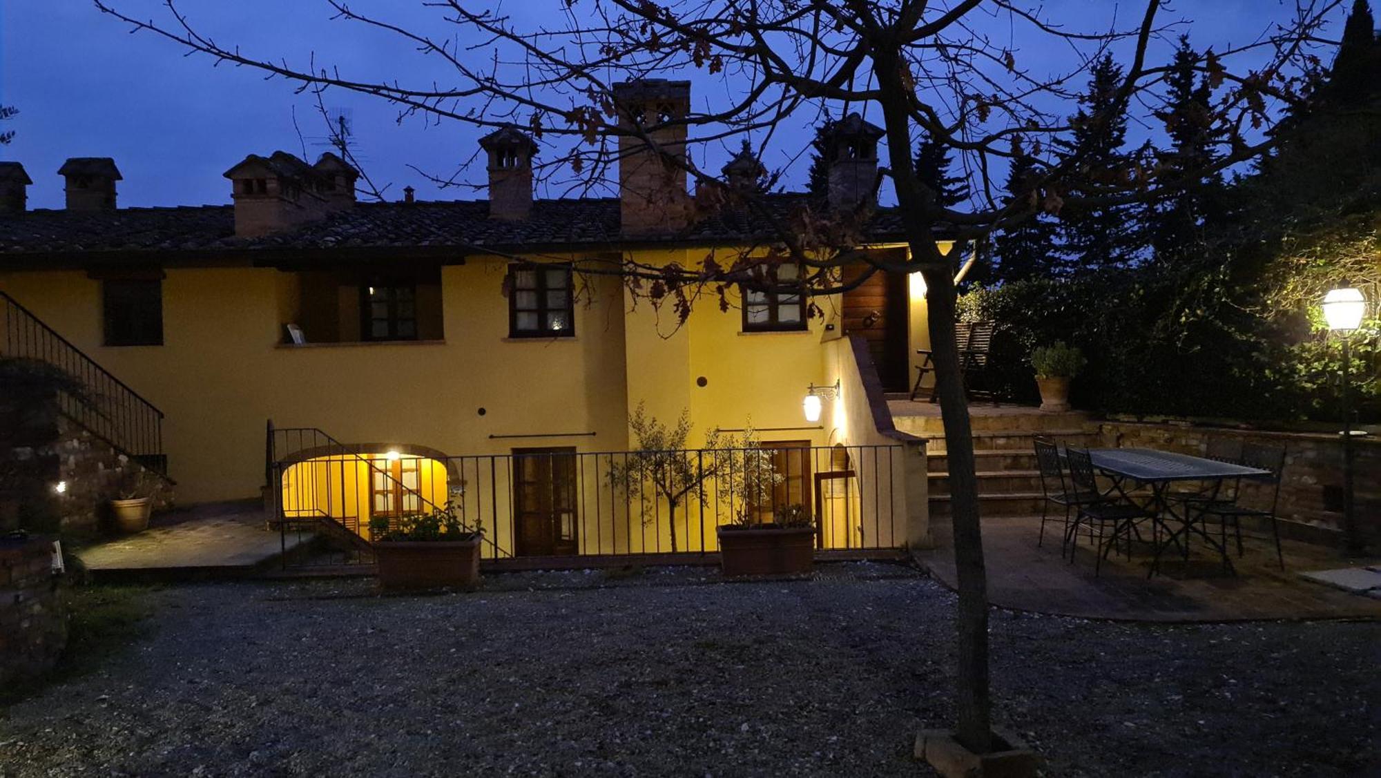 モンテスペルトリRelax In Chianti Il Borgo 8アパートメント エクステリア 写真